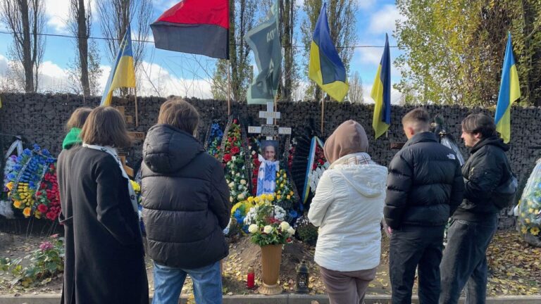 Cemetery-in-Kyiv.jpg