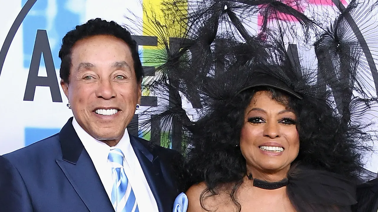 smokey-robinson-diana-ross.jpg