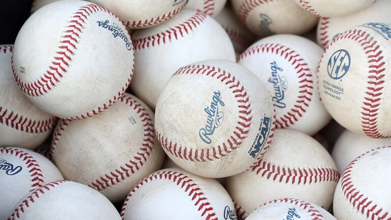 Bag-of-baseballs.jpg