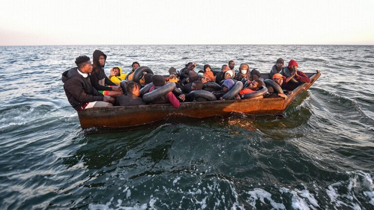 Migrant-Boat.jpg