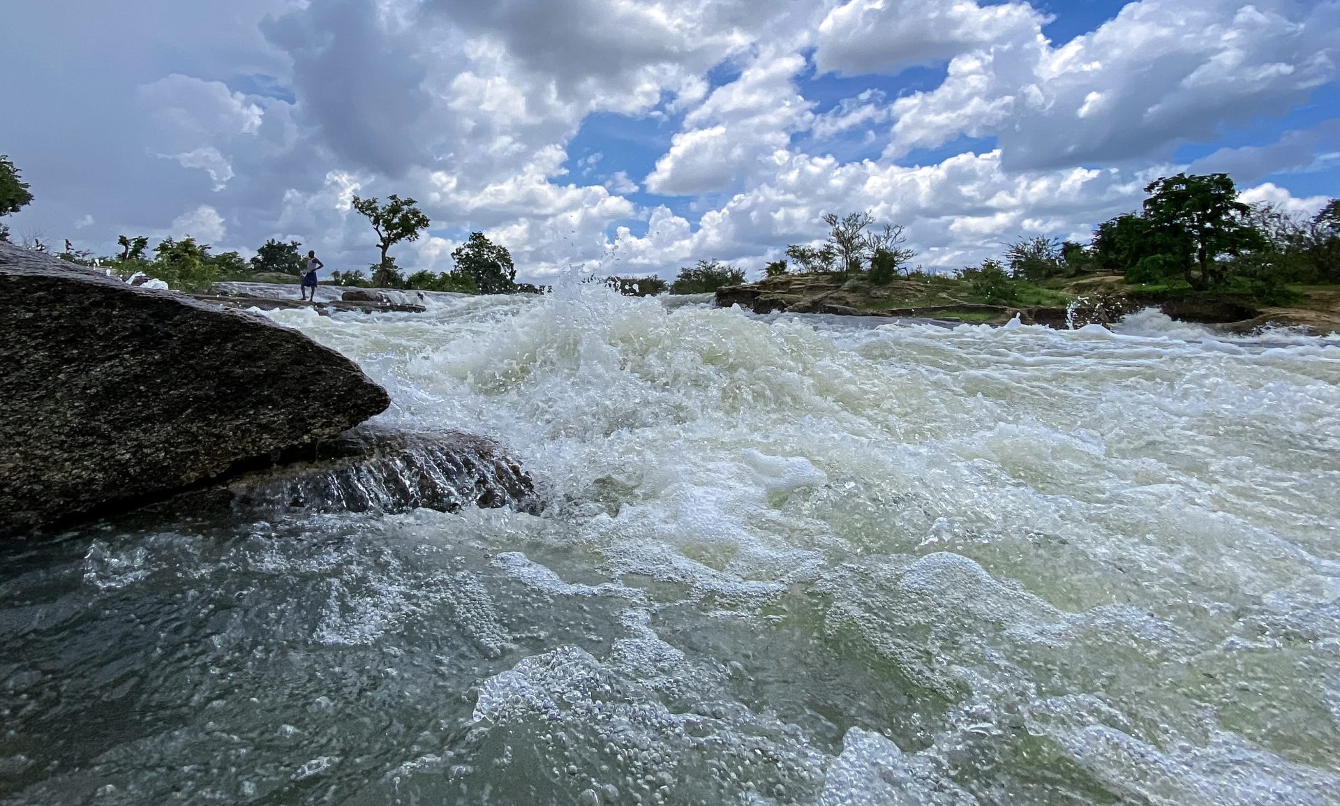 Nigeria-Boat-Tragedy-Reportedly-Leaves-15-Children-Dead-scaled.jpg