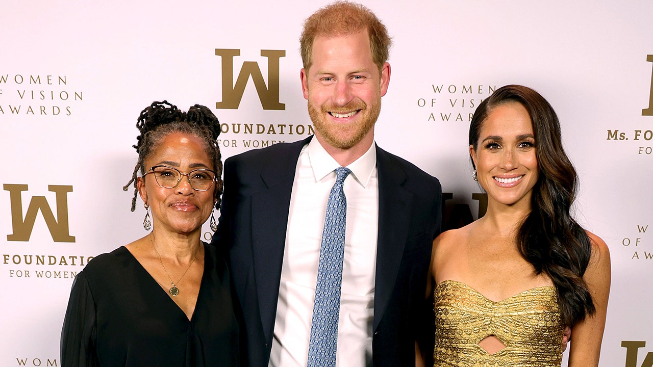 meghan-markle-prince-harry-doria-ragland.jpg