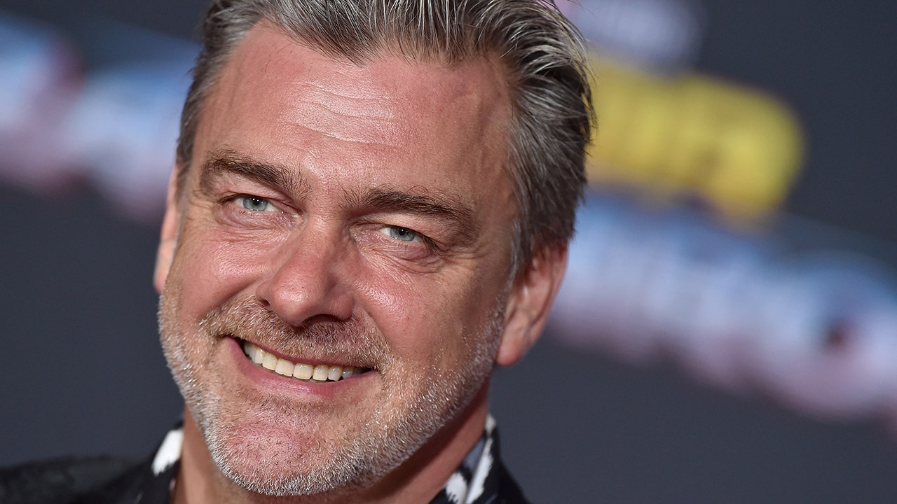 ray-stevenson.jpg