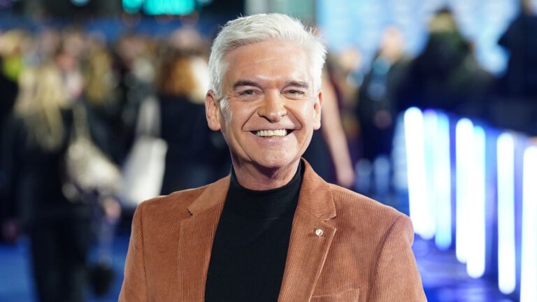 skynews-philip-schofield-presenter_6102834.jpg