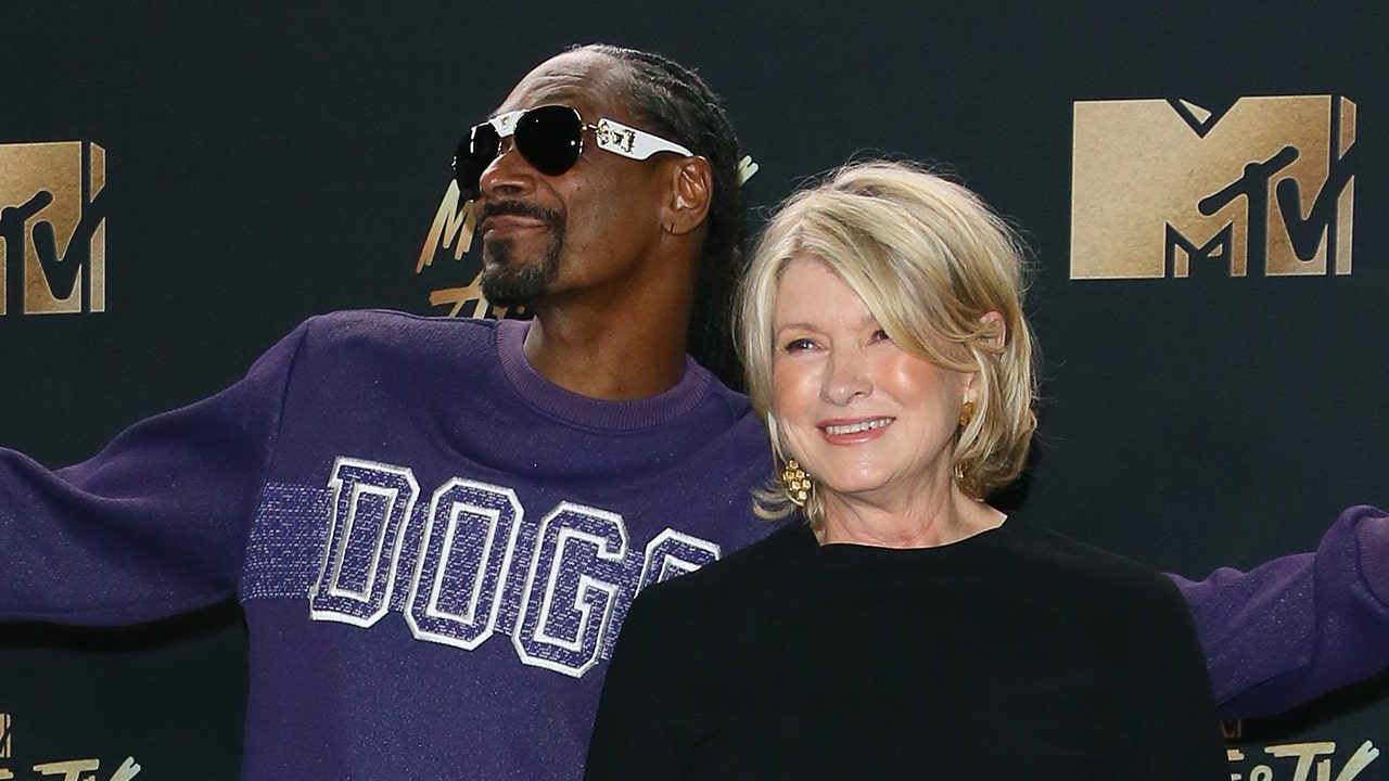 snoop-dogg-martha-stewart.jpg