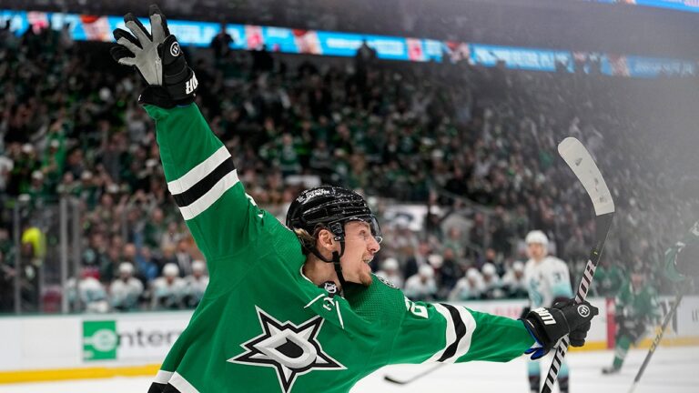 stars-goal-reaction.jpg