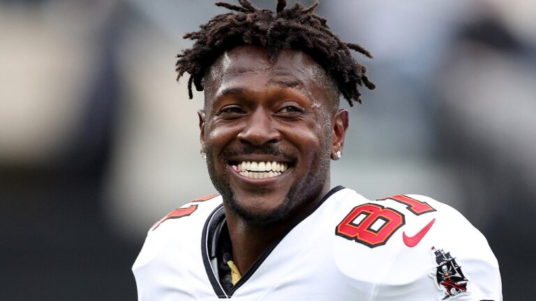 Antonio-Brown21.jpg