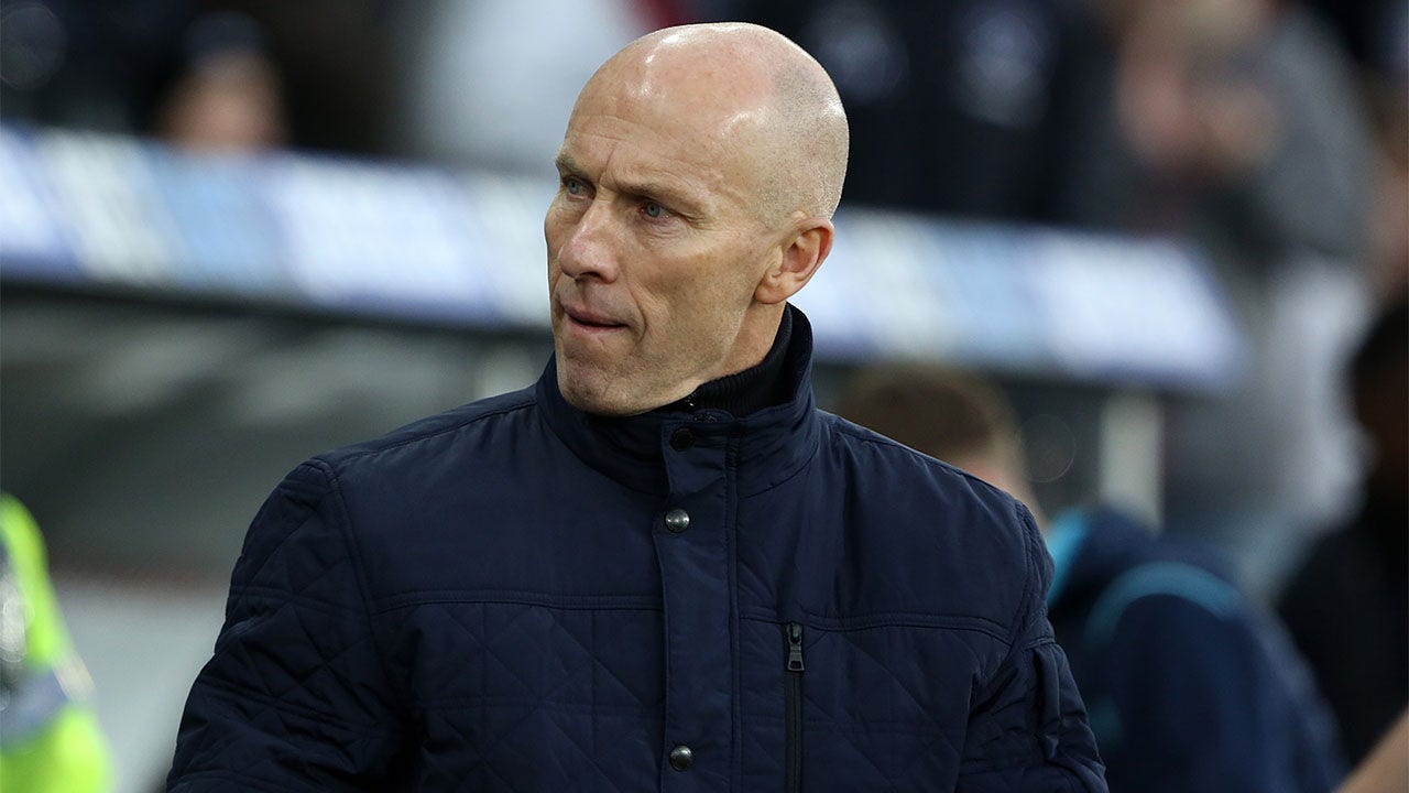 Bob-Bradley-3-copy.jpg