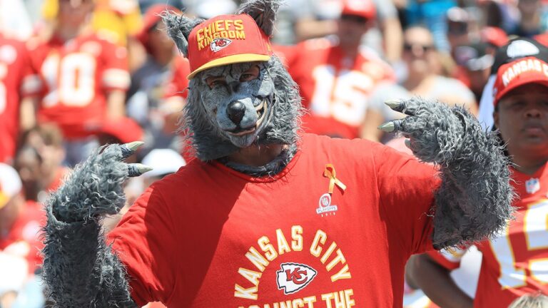 Chiefs-superfan.jpg