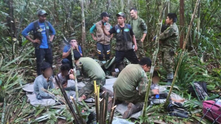 Colombian-kids-from-jungle-plane-crash-AP.jpg