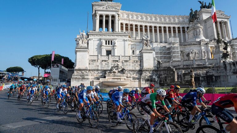 Cycling-race-Italy.jpg