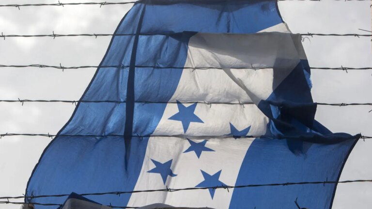 Honduran-flag.jpg