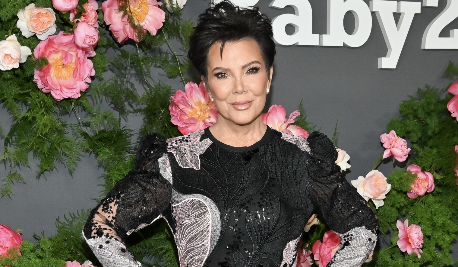 Kris-Jenner-Feels-Guilty-For-Helping-Her-Kids-Achieve-Fame.jpg