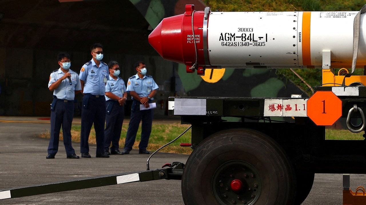 Taiwan-missiles-2.jpg