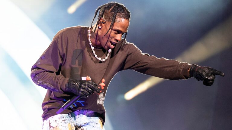 Travis-Scott-Astroworld-Getty2.jpg