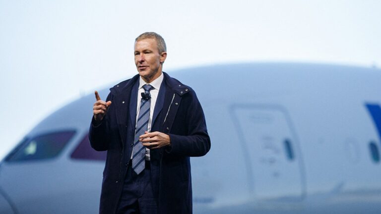 United-Airlines-Scott-Kirby.jpg