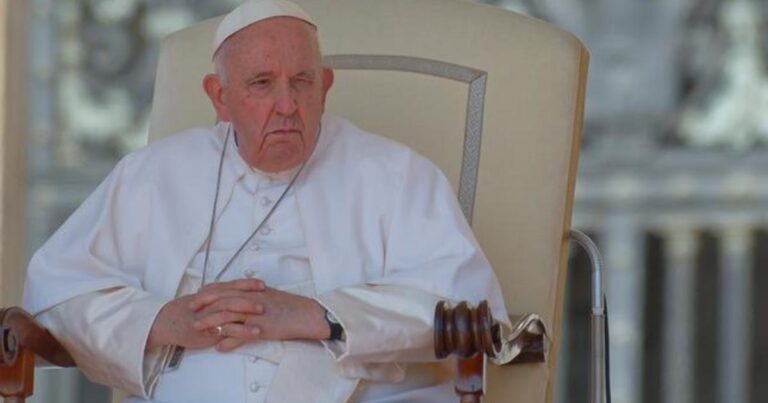 cbsn-fusion-pope-francis-to-undergo-intestinal-surgery-thumbnail-2030106-640x360.jpg