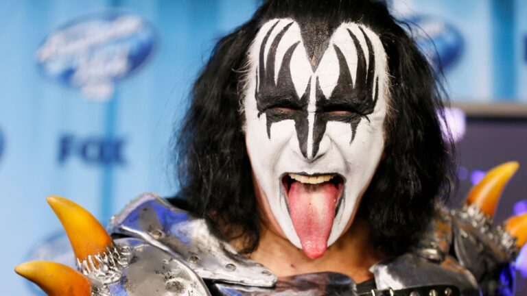 skynews-gene-simmons-kiss-parliament_6180774.jpg