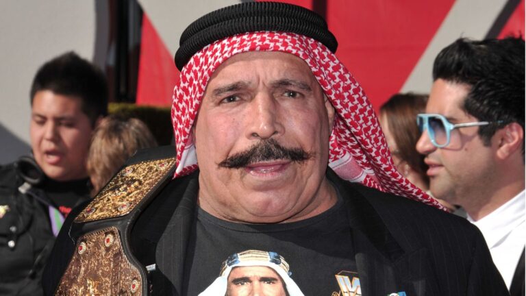 skynews-iron-sheik-wrestling_6181107.jpg