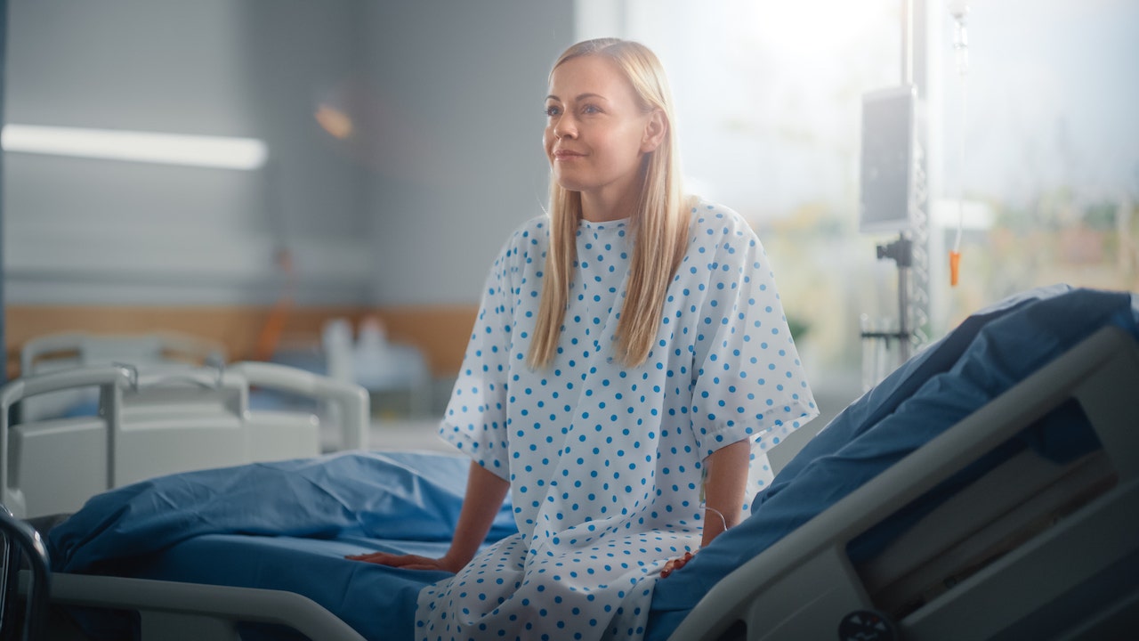 woman-in-hospital.jpg