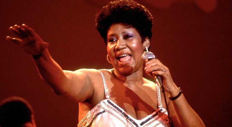 Aretha-Franklins-Sons-Continue-To-Fight-Over-Singers-Last-Wishes-scaled.jpg