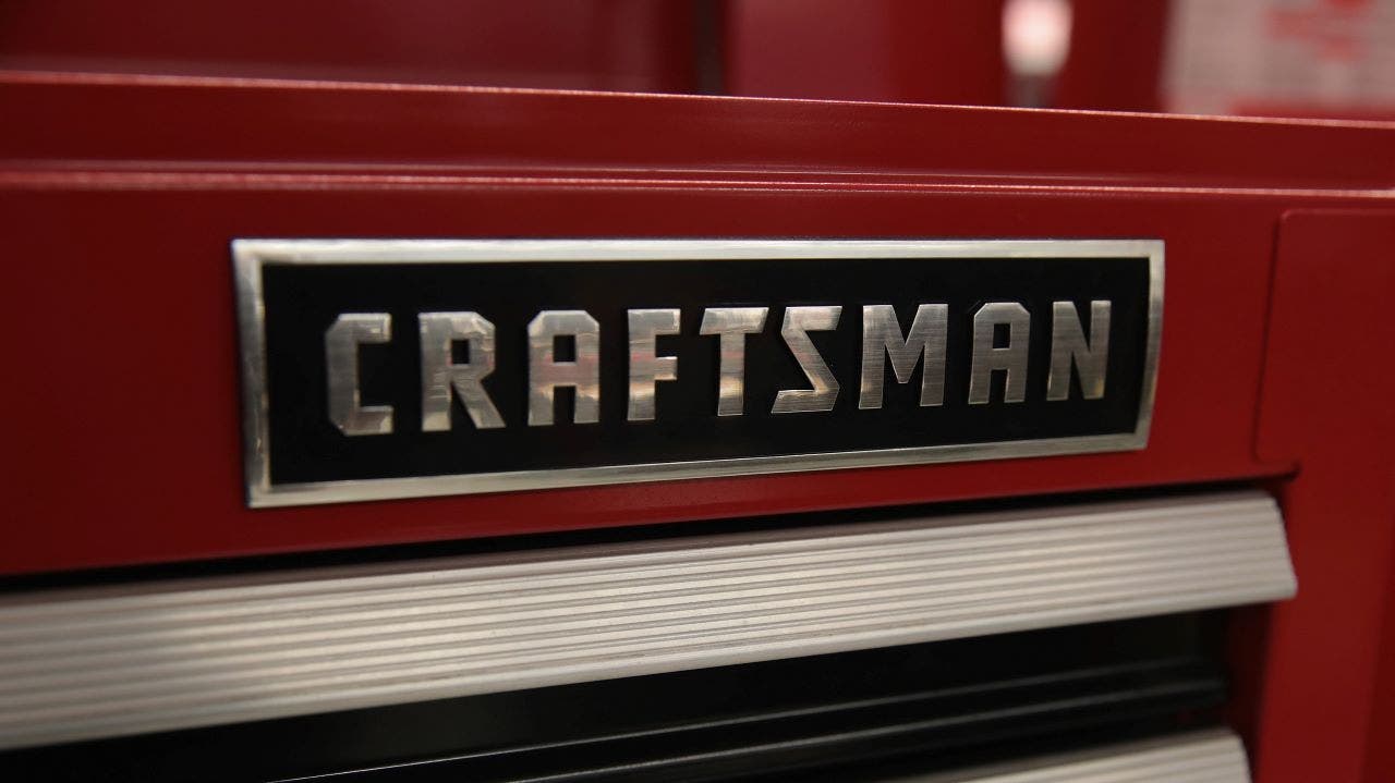 Craftsman-GettyImages-631037224.jpg