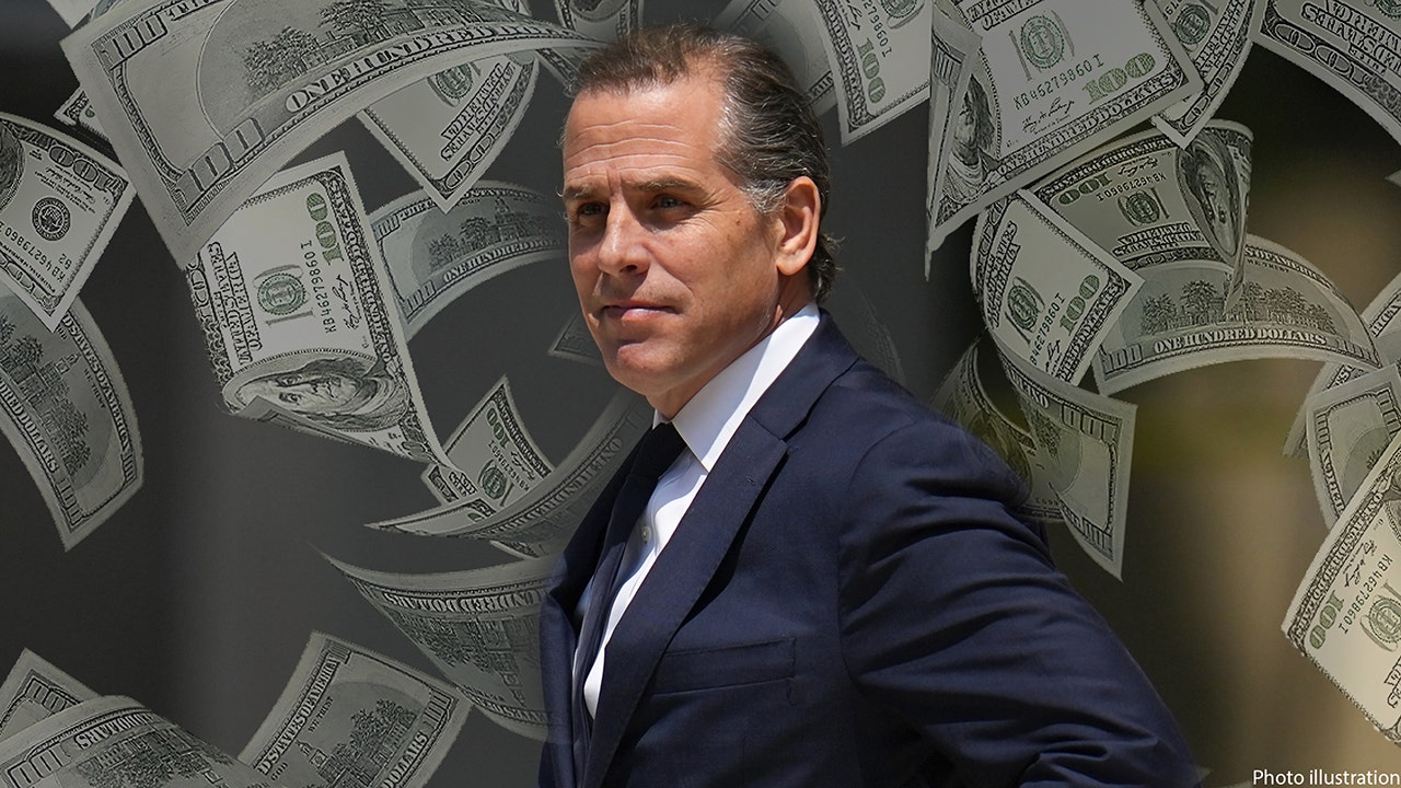 HUNTER-BIDEN-FAMILY-MONEY.jpg