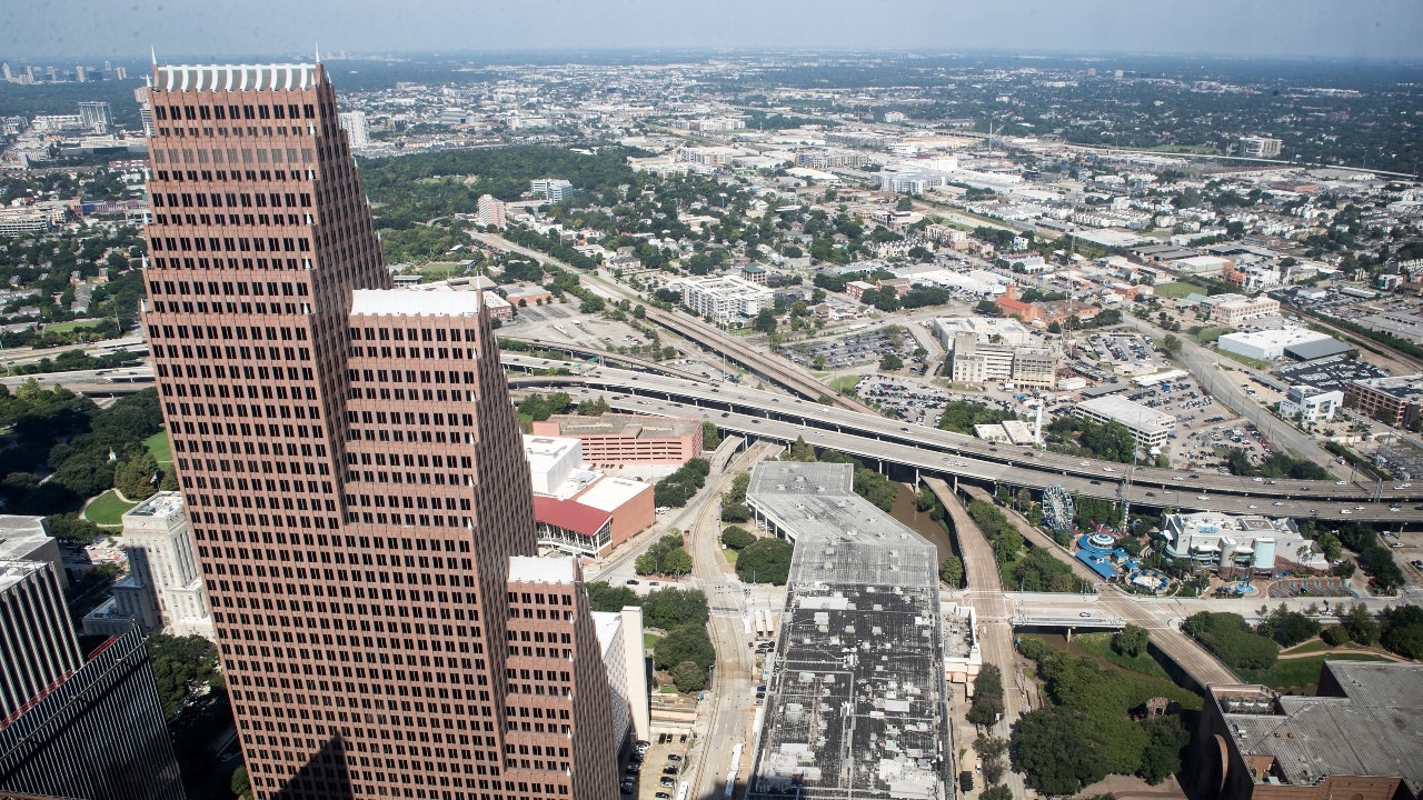 Houston-Texas-Skyline.jpg