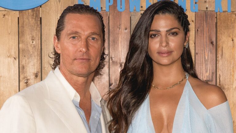 Matthew-McConaughey-Camila.jpg