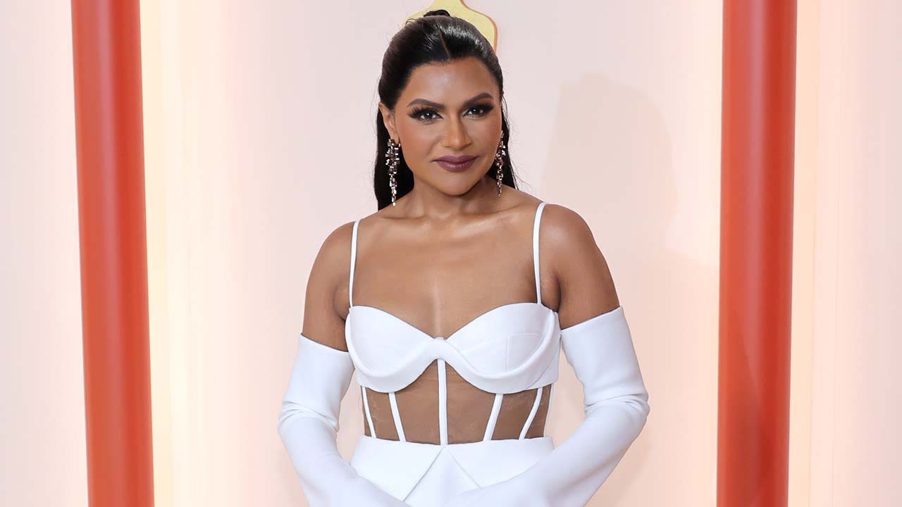 d4c1f77b-mindy-kaling-2.jpg