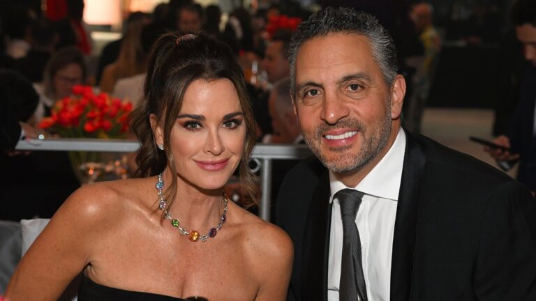 kyle-richards-mauricio-umansky-split-rhobh.jpg