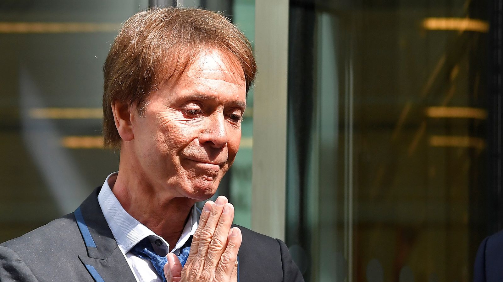 skynews-courts-cliffrichard_6216306.jpg