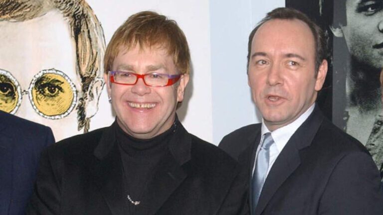 skynews-elton-john-kevin-spacey_6221209.jpg