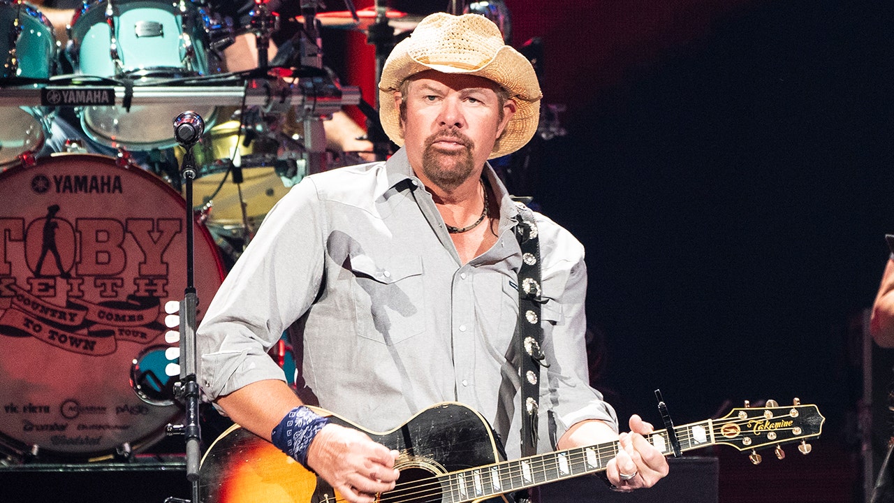 toby-keith.jpg