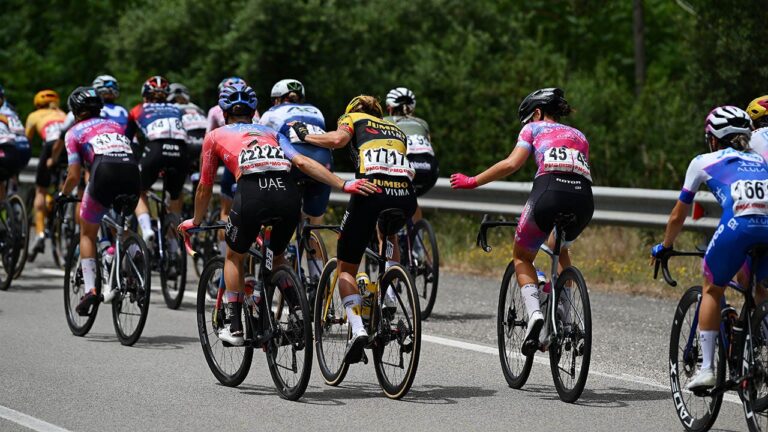 womens-bike-race.jpg