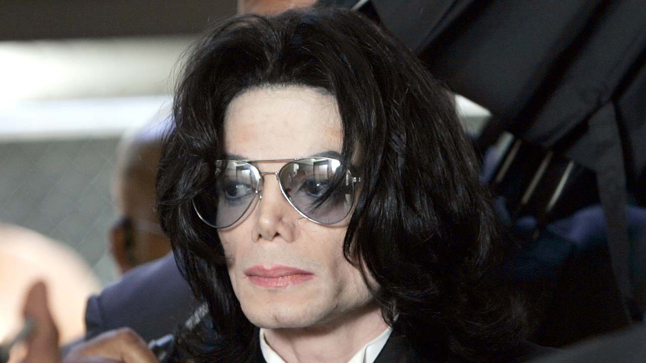 michael-jackson-trial.jpg