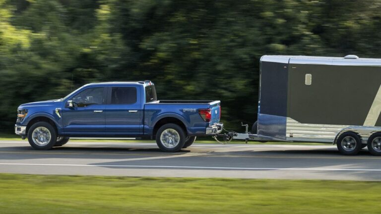 2024-Ford-F-150-XLT-1.jpg