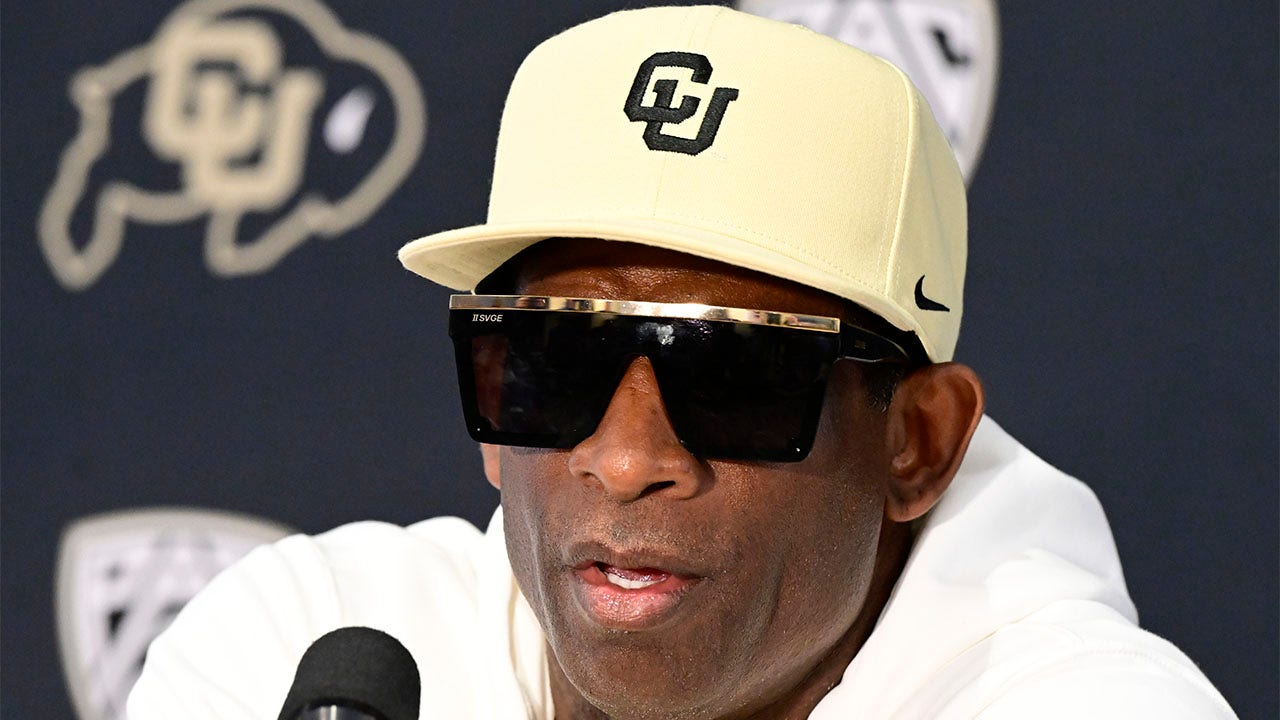 GettyImages-deion-sanders-colorado-2-copy.jpg