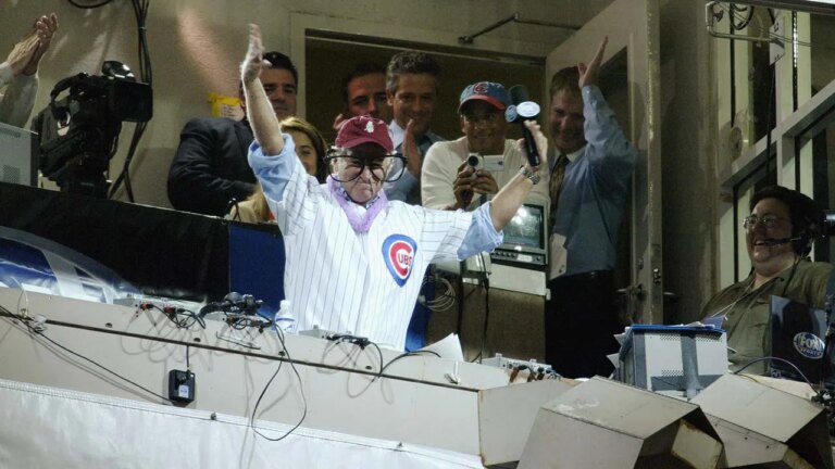 Jimmy-Buffett-Wrigley-Field.jpg