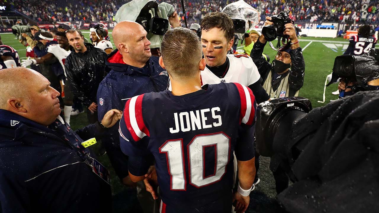 Tom-Brady-Mac-Jones.jpg