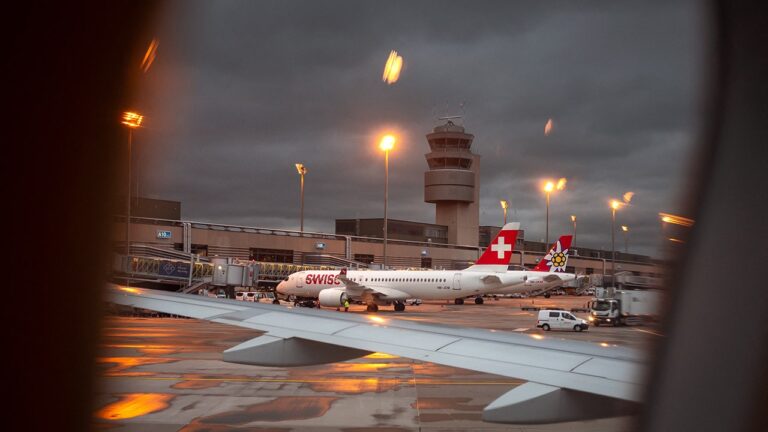 swiss-international-air-lines-plane-airport.jpg