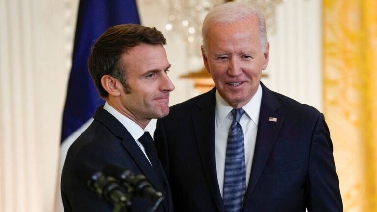 Macron-Biden.jpg