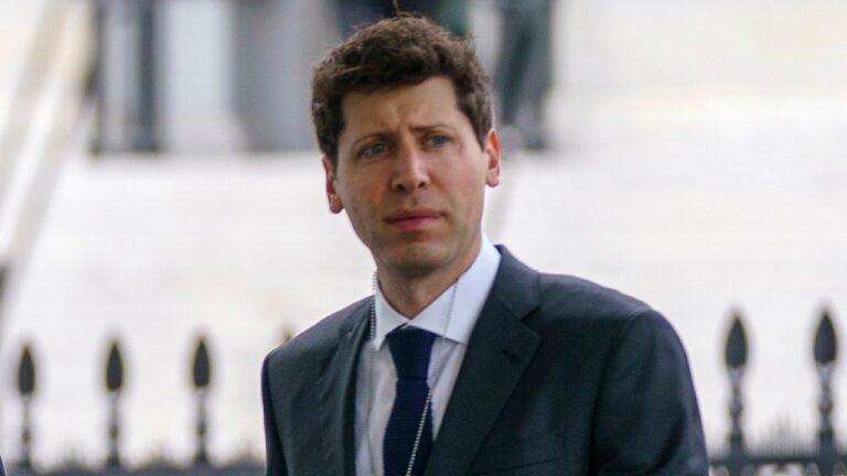 1700655437_sam-altman.jpg