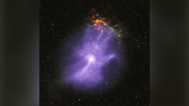 Cosmic-Hand-Photo-1.jpg