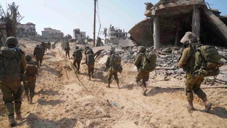 Israeli-troops-in-Gaza.jpg