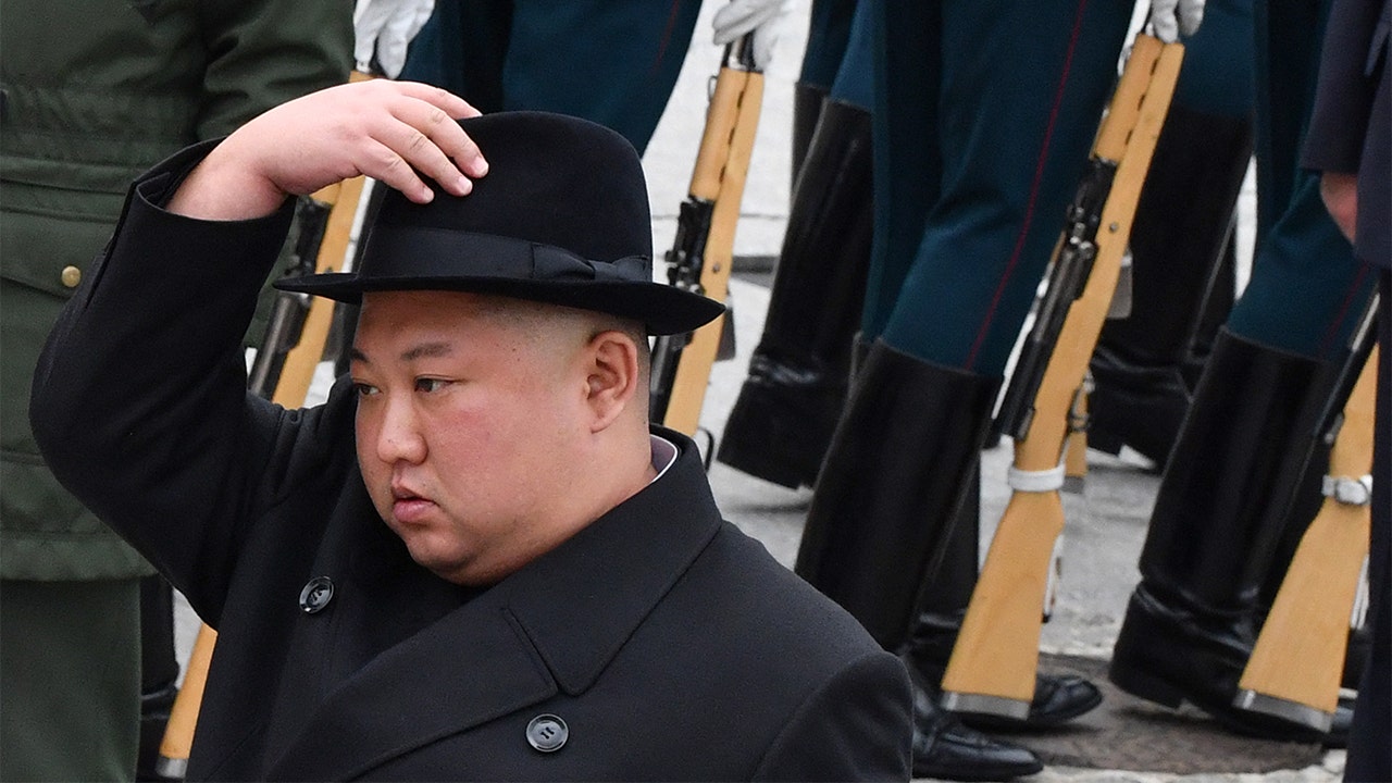 KJU-Kim-Jong-Un-hat.jpg