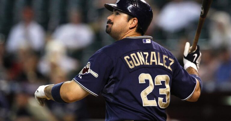 img-adrian-gonzalez-ap-2-1-4e5gll2f-l208228629.JPG