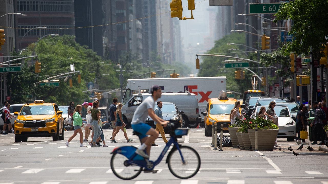 nyc-pedestrians.jpg