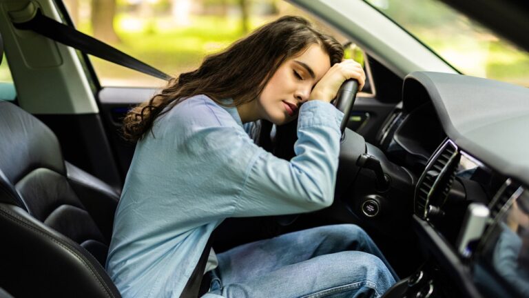 teen-tired-steering-wheel.jpg