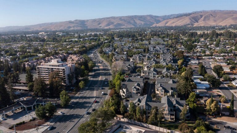 Fremont-California-iStock.jpg